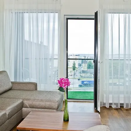 Solar Apartments - Foorum Center Tallinn Rum bild